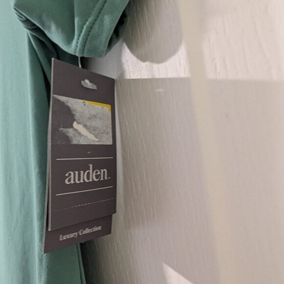 NWT Auden | Luxury Collection 4-Way Stretch Short Sleeve Bodysuit In Green - Picture 5 of 10